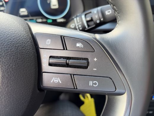 Hyundai i20 1.0 T-GDI 100pk Comfort | Airco | Camera | Carplay | Cruise control | Dodehoek detectie | Navigat... ActivLease financial lease