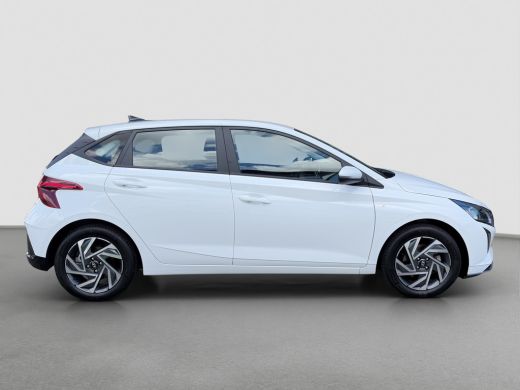 Hyundai i20 1.0 T-GDI 100pk Comfort | Airco | Camera | Carplay | Cruise control | Dodehoek detectie | Navigat... ActivLease financial lease
