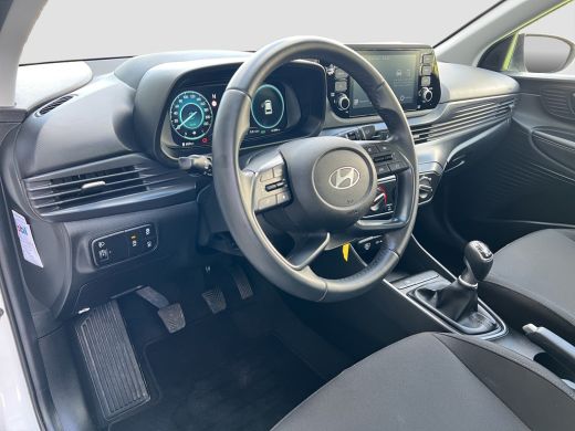 Hyundai i20 1.0 T-GDI 100pk Comfort | Airco | Camera | Carplay | Cruise control | Dodehoek detectie | Navigat... ActivLease financial lease