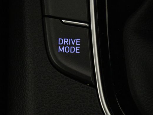 Hyundai i30 1.5 T-GDi MHEV N Line | Stoelverwarming | Leder/Alcantara | Adaptive cruise | Memory | Carplay | ... ActivLease financial lease