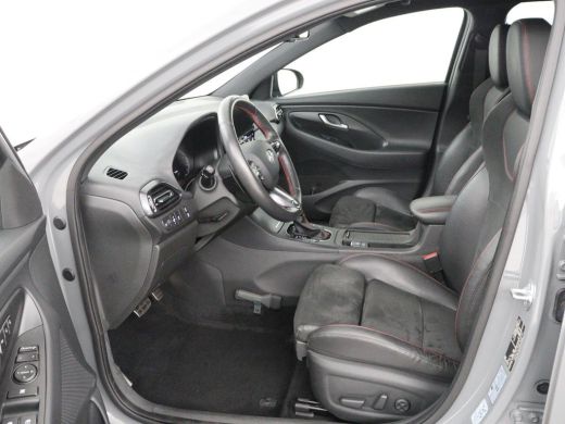 Hyundai i30 1.5 T-GDi MHEV N Line | Stoelverwarming | Leder/Alcantara | Adaptive cruise | Memory | Carplay | ... ActivLease financial lease