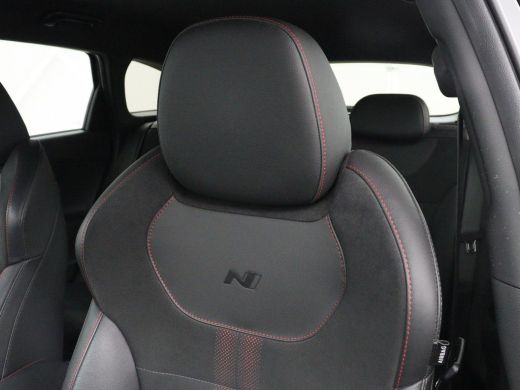 Hyundai i30 1.5 T-GDi MHEV N Line | Stoelverwarming | Leder/Alcantara | Adaptive cruise | Memory | Carplay | ... ActivLease financial lease