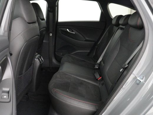 Hyundai i30 1.5 T-GDi MHEV N Line | Stoelverwarming | Leder/Alcantara | Adaptive cruise | Memory | Carplay | ... ActivLease financial lease