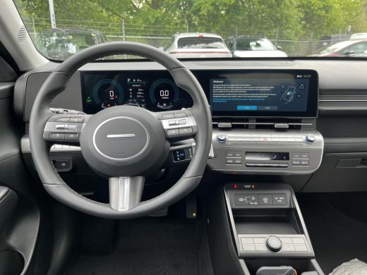 Hyundai Kona 1.6 GDI HEV E-Motion | Rijklaarprijs! | Navigatie | Apple CarPlay/Android Auto | Adaptief Cruise ... ActivLease financial lease