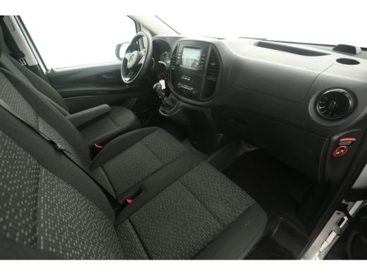 Mercedes-Benz Vito CDI 140PK | Airco | Cruise | 3 Zits | Trekhaak | Carplay | Parkeersens. ActivLease financial lease