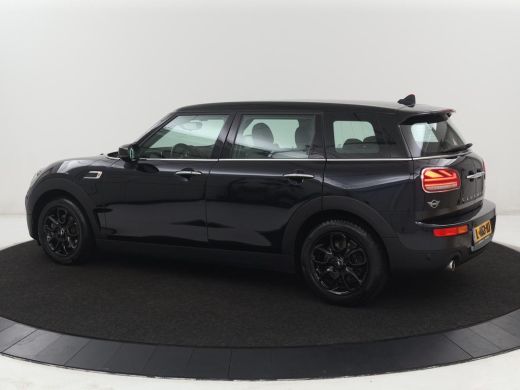 Mini Clubman 1.5 Cooper Business Edition | Automaat | Stoelverwarming | Carplay | Sportstoelen | Half leder | ... ActivLease financial lease