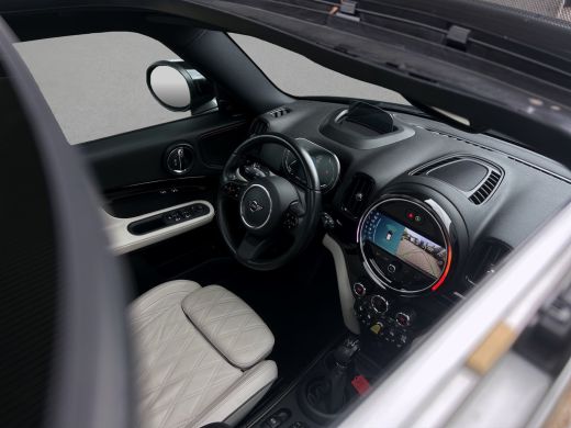 Mini Countryman 1.5 Cooper S E ALL4 Chili 224pk | Pano | Leder | Adap. Cruise | Stoelverwarming | Camera ActivLease financial lease