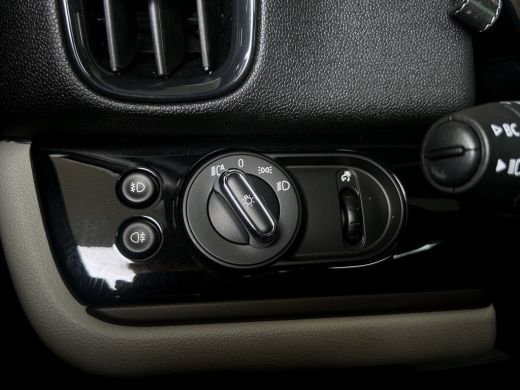 Mini Countryman 1.5 Cooper S E ALL4 Chili 224pk | Pano | Leder | Adap. Cruise | Stoelverwarming | Camera ActivLease financial lease