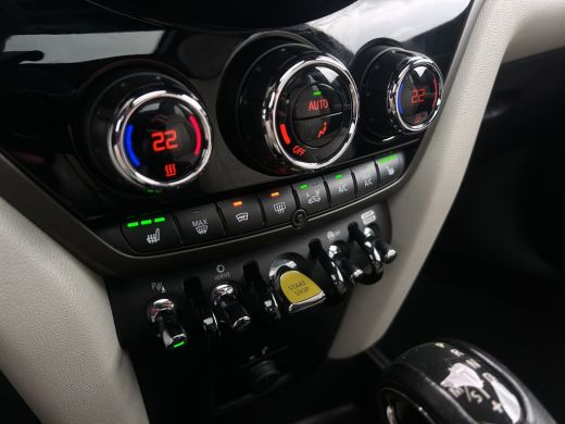 Mini Countryman 1.5 Cooper S E ALL4 Chili 224pk | Pano | Leder | Adap. Cruise | Stoelverwarming | Camera ActivLease financial lease