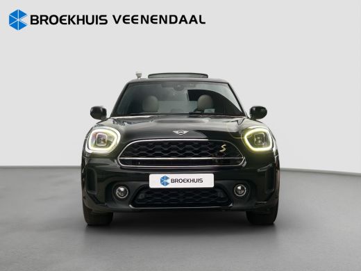 Mini Countryman 1.5 Cooper S E ALL4 Chili 224pk | Pano | Leder | Adap. Cruise | Stoelverwarming | Camera ActivLease financial lease