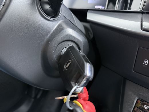 Opel Frontera Electric GS 44 kWh / Trekhaak / Navigatie / Camera / Parkeersensoren / Stuur -en stoelverwarmd / ... ActivLease financial lease