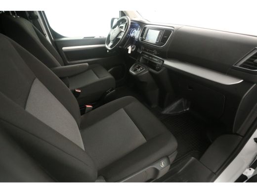 Opel Vivaro-e 75 kWh L3H1 | Snelladen | SOH 94% | Airco | Cruise | Camera | Carplay | Parkeersens. ActivLease financial lease