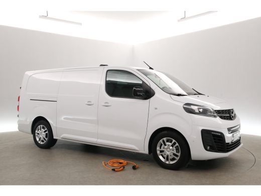 Opel Vivaro-e 75 kWh L3H1 | Snelladen | SOH 94% | Airco | Cruise | Camera | Carplay | Parkeersens. ActivLease financial lease