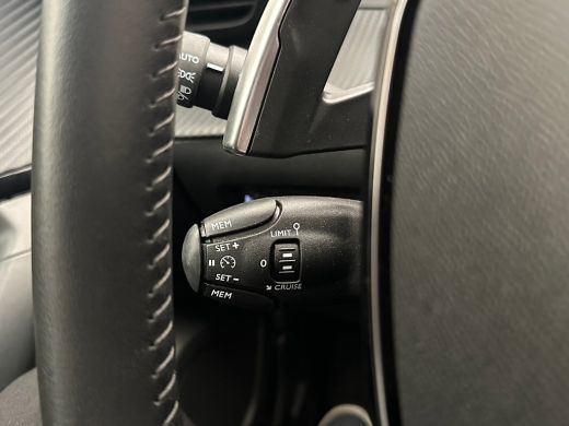 Peugeot 2008 1.2 Hybrid 136 Style Climate | Carplay | Cruise | Parkeersensoren Achter | LED | DAB | Airco (aut... ActivLease financial lease