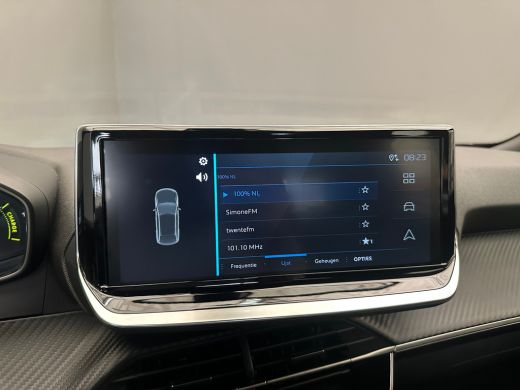 Peugeot 2008 1.2 Hybrid 136 Style Climate | Carplay | Cruise | Parkeersensoren Achter | LED | DAB | Airco (aut... ActivLease financial lease