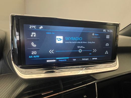 Peugeot 2008 1.2 Hybrid 145 Style Carplay | Parkeersensoren | LED | Cruise | Climate Control | DAB | Airco (au... ActivLease financial lease