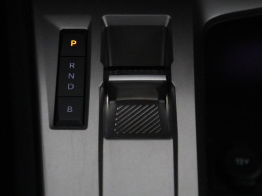 Peugeot 308 1.6 HYbrid 180 Allure Pack Business | Trekhaak | Camera | Carplay | Half leder | Adaptive cruise ... ActivLease financial lease