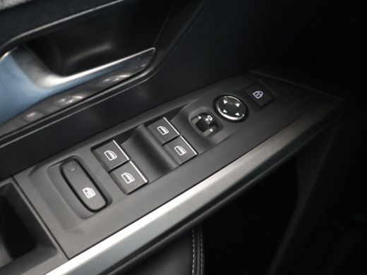 Peugeot 5008 HYBRID 145 7-PERS GT MILD HYBRID + CAMERA | ADAPTIVE CRUISE | 19 INCH | STOELVERW. ActivLease financial lease
