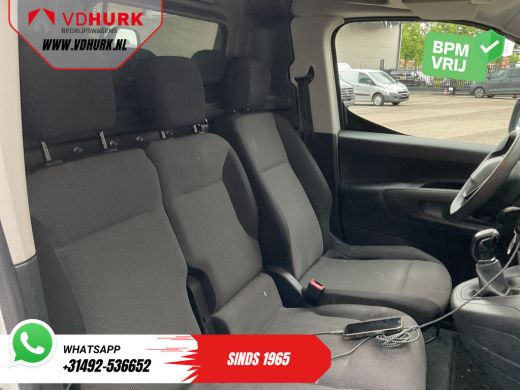 Peugeot Partner 1.5 HDI Carplay/ 3Pers./ Airco/ Cruise/ PDC/ Trekhaak ActivLease financial lease