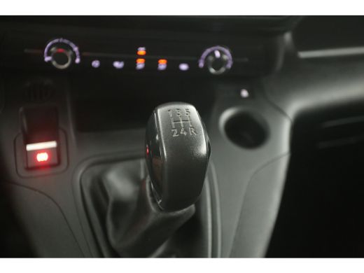 Peugeot Partner 1.6 BlueHDI 100PK L2H1 | Airco | Cruise | Carplay | Parkeersens. ActivLease financial lease