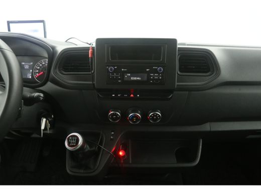 Renault Master 2.3 DCI | Bakwagen | Laadklep | Zijdeur | Airco | Camera | Cruise | 3 Zits ActivLease financial lease