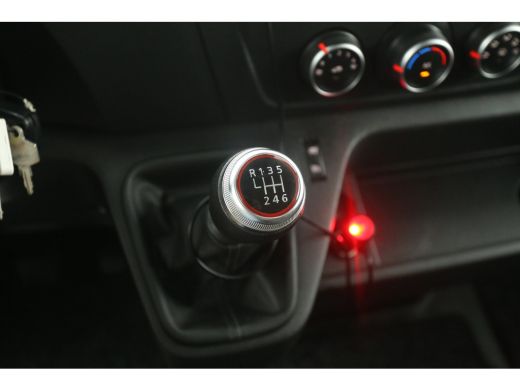 Renault Master 2.3 DCI | Bakwagen | Laadklep | Zijdeur | Airco | Camera | Cruise | 3 Zits ActivLease financial lease