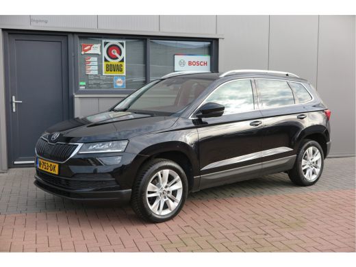 Skoda Karoq 1.5 TSI 150pk DSG ACT Business Edition Plus Trekhaak ,Side assist , Lane assist , Adaptive cruise... ActivLease financial lease