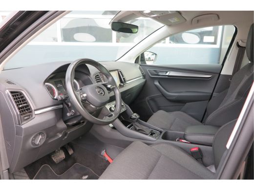 Skoda Karoq 1.5 TSI 150pk DSG ACT Business Edition Plus Trekhaak ,Side assist , Lane assist , Adaptive cruise... ActivLease financial lease