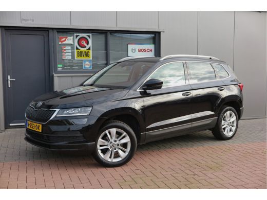 Skoda Karoq 1.5 TSI 150pk DSG ACT Business Edition Plus Trekhaak ,Side assist , Lane assist , Adaptive cruise... ActivLease financial lease