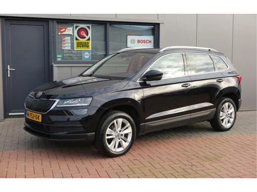 Skoda Karoq 1.5 TSI 150pk DSG ACT Business Edition Plus Trekhaak ,Side assist , Lane assist , Adaptive cruise... ActivLease financial lease
