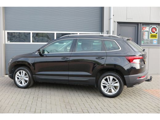 Skoda Karoq 1.5 TSI 150pk DSG ACT Business Edition Plus Trekhaak ,Side assist , Lane assist , Adaptive cruise... ActivLease financial lease