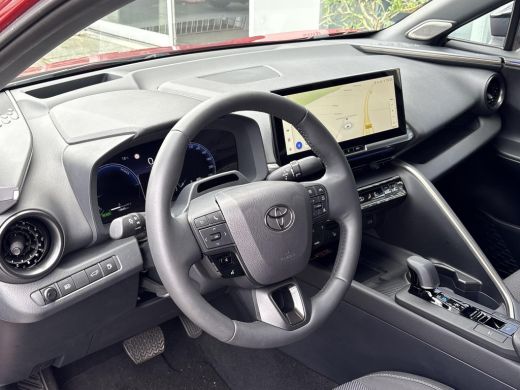 Toyota C-HR 1.8 Hybrid 140 Executive **360 CAMERA/ JBL AUDIO/ DODEHOEK DETECTIE** ActivLease financial lease