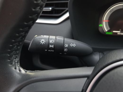 Toyota RAV4 2.5 Hybrid AWD Executive | Apple CarPlay | Trekhaak | Rijklaar incl. garantie | ActivLease financial lease