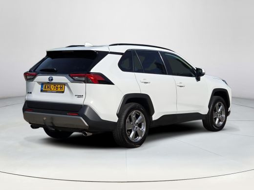 Toyota RAV4 2.5 Hybrid AWD Executive | Apple CarPlay | Trekhaak | Rijklaar incl. garantie | ActivLease financial lease