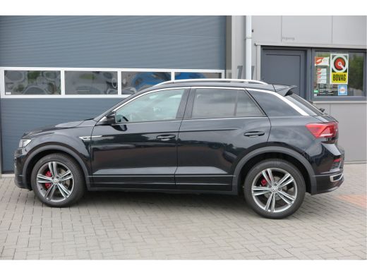 Volkswagen T-Roc 1.5 TSI 150pk DSG Sport Business R-Line , Pano , Virtual , Xenon, Leder, Navi , Carplay , LMV, PD... ActivLease financial lease