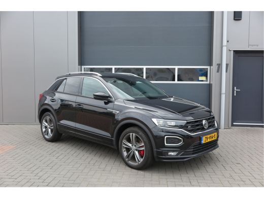 Volkswagen T-Roc 1.5 TSI 150pk DSG Sport Business R-Line , Pano , Virtual , Xenon, Leder, Navi , Carplay , LMV, PD... ActivLease financial lease