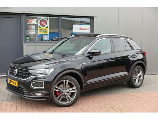 Volkswagen T-Roc 1.5 TSI 150pk DSG Sport Business R-Line , Pano , Virtual , Xenon, Leder, Navi , Carplay , LMV, PD... ActivLease financial lease