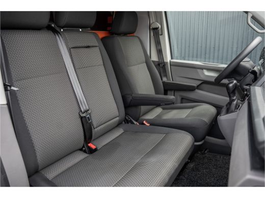 Volkswagen Transporter 2.0 TDI L1H1 | 150 PK | Automaat | 1e Eigenaar | Cruise | Carplay | Zijschuifdeur R+L | Airco ActivLease financial lease