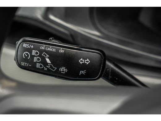 Volkswagen Transporter 2.0 TDI L1H1 | 150 PK | Automaat | 1e Eigenaar | Cruise | Carplay | Zijschuifdeur R+L | Airco ActivLease financial lease