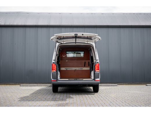 Volkswagen Transporter 2.0 TDI L1H1 | 150 PK | Automaat | 1e Eigenaar | Cruise | Carplay | Zijschuifdeur R+L | Airco ActivLease financial lease