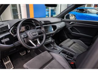 Audi Q3 45 TFSI e Business Edition | Trekhaak | Sonos o | Camera | Cruise adaptief | Stoelverwarming | Ap...
