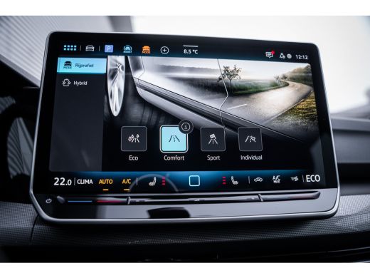 Volkswagen Golf Style Edition eHybrid | 'App-Connect' draadloze smartphone integratie | Afstandscontrolesysteem (... ActivLease financial lease