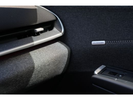 Volkswagen ID. Polo Style First Edition | Airconditioning automatisch, 2-zone (Climatronic) | Automatische afstandsre... ActivLease financial lease
