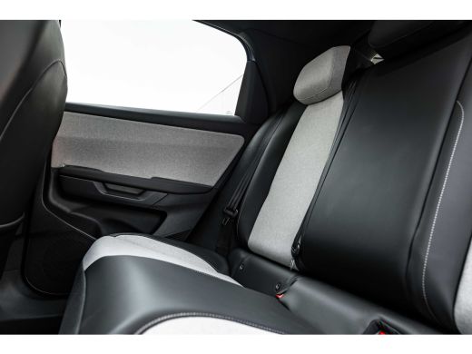 Volkswagen ID. Polo Style First Edition | Airconditioning automatisch, 2-zone (Climatronic) | Automatische afstandsre... ActivLease financial lease