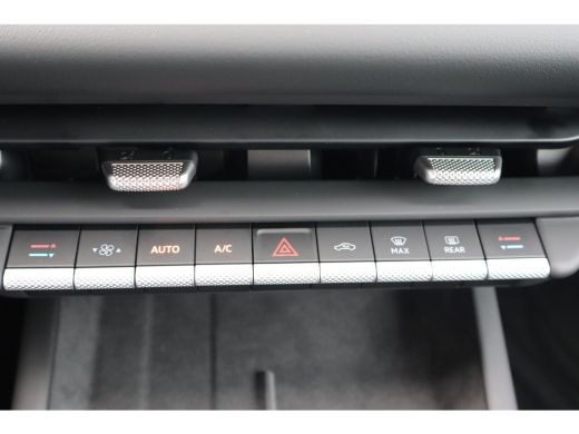 Volkswagen ID.3 Neo Life 170PK | Achteruitrijcamera (Rear View) | App-Connect Wireless voor Apple CarPlay en Android ... ActivLease financial lease