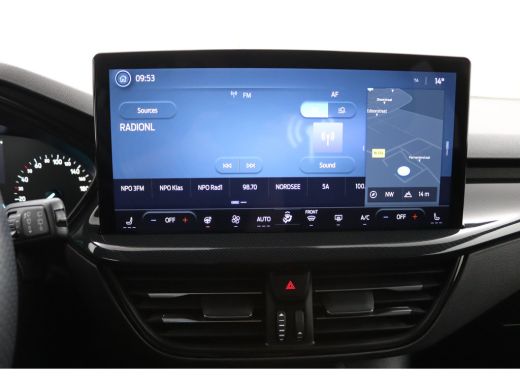 Ford Focus 1.0 EcoBoost 155pk Automaat Hybrid ST Line | Winterpack | Navigatie | CarPlay/Android Auto | Crui... ActivLease financial lease