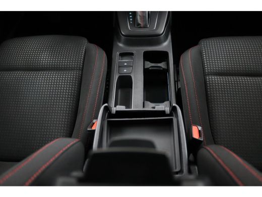 Ford Focus 1.0 EcoBoost 155pk Automaat Hybrid ST Line | Winterpack | Navigatie | CarPlay/Android Auto | Crui... ActivLease financial lease