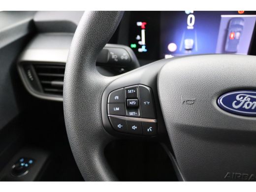 Ford Transit Courier 1.5 EcoBlue Trend | Diesel | Nieuw | Trekhaak | LM velgen | BPM vrijstelling | CarPlay/Android Auto ActivLease financial lease