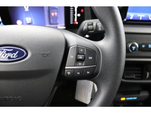 Ford Transit Courier 1.5 EcoBlue Trend | Diesel | Nieuw | Trekhaak | LM velgen | BPM vrijstelling | CarPlay/Android Auto ActivLease financial lease