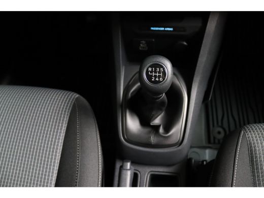 Ford Transit Courier 1.5 EcoBlue Trend | Diesel | Nieuw | Trekhaak | LM velgen | BPM vrijstelling | CarPlay/Android Auto ActivLease financial lease